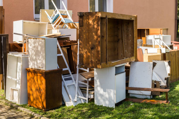 Best Yard Waste Removal  in Prairieville, LA